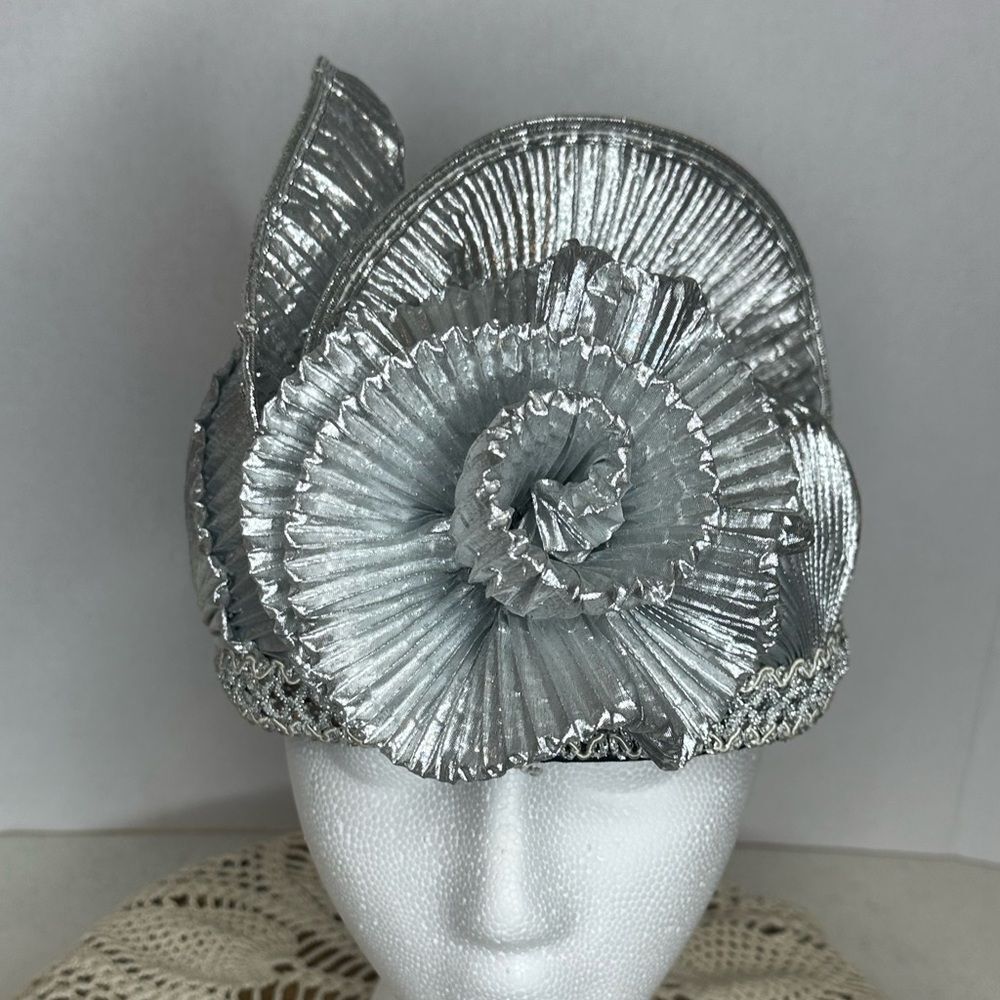 Vintage Mr. Hi's Classic Silver Metallic Church Sequin Beaded Derby Dress Hat